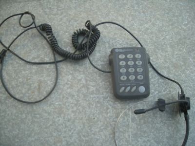 תקשורת  וטלפונים     bell