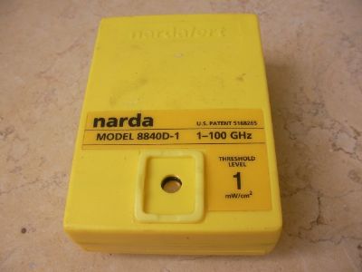 בדיקת  קרינה   narda  8840d-1  1-100  ghz